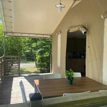 Le Faillal Кемпинг Montpezat-de-Quercy